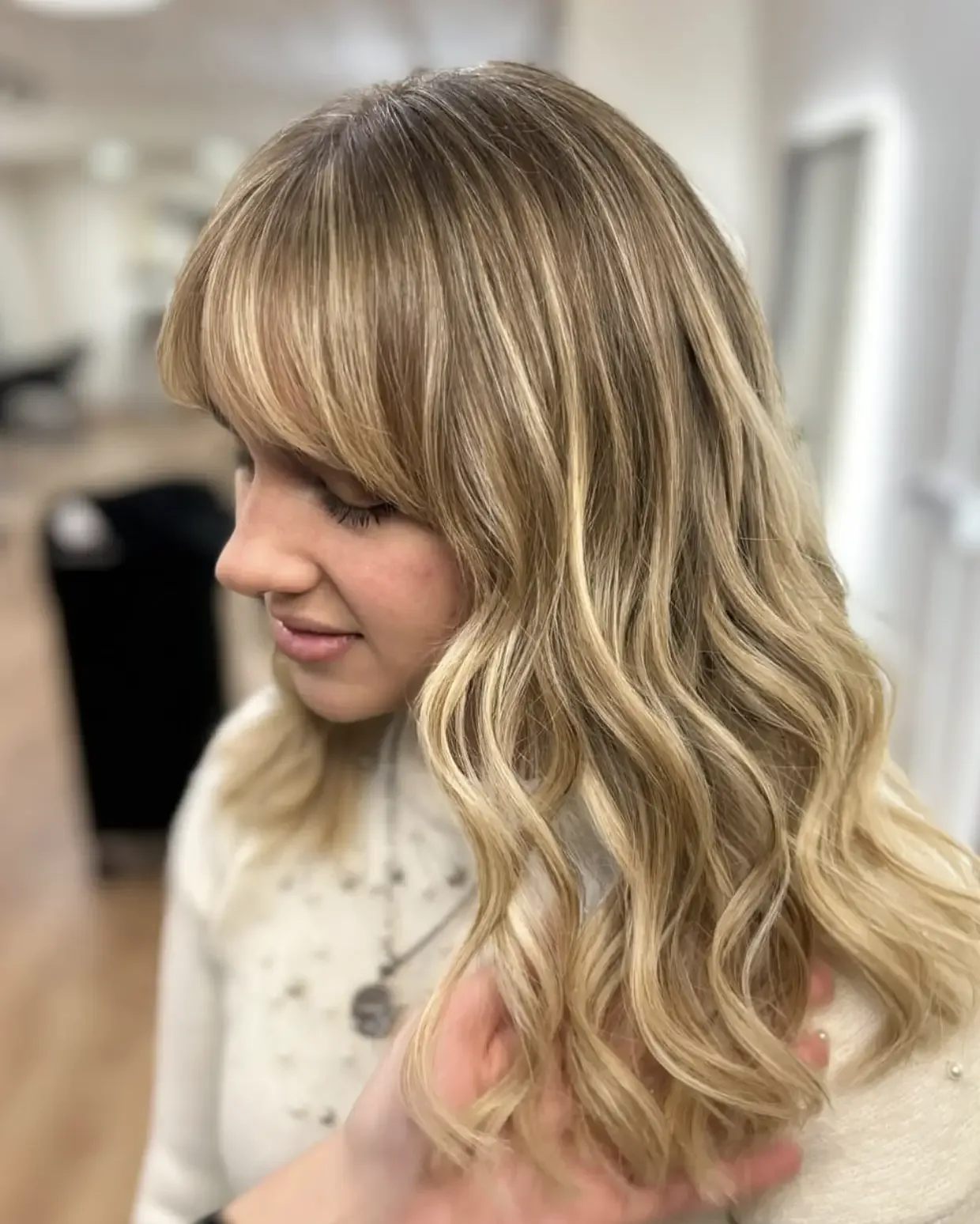 Corte femenino moderno Barcelona Corte femenino moderno realizado en Ana Gago Hairsalon Barcelona